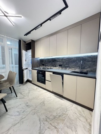 Продаж 1-кімнатної квартири в новобудові на вул. Смакули - фото 1