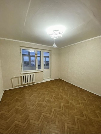 Продається 3-кімнатна квартира р-н Комарова - фото 1