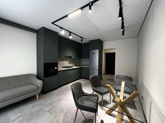 Продаж 1-кімнатної квартири з ремонтом На Щасливому! Ровно