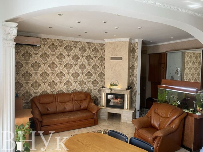 Однокімнатна квартира студія , на набережній. - фото 1