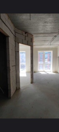 Однокімнатна квартира в ЖК West Towers (4 будинок) - фото 1