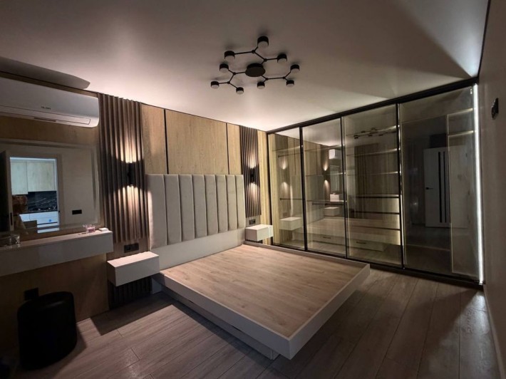 Продаж 1 км квартири на Білогірській з ремонтом - фото 1