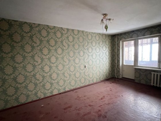 Однокімнатка квартира під ремонт Ровно