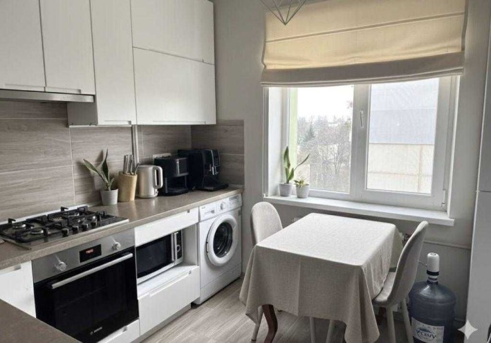 Продам 2-кімнатну квартиру покращеного планування на Садах-1. - фото 1