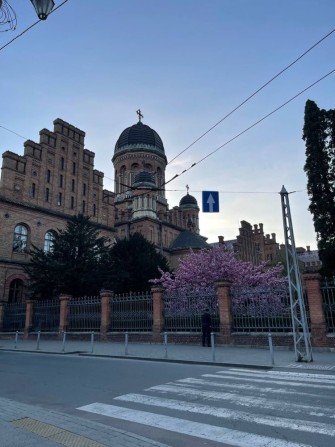 Продаж 2-к квартири в центрі біля Університету - фото 1