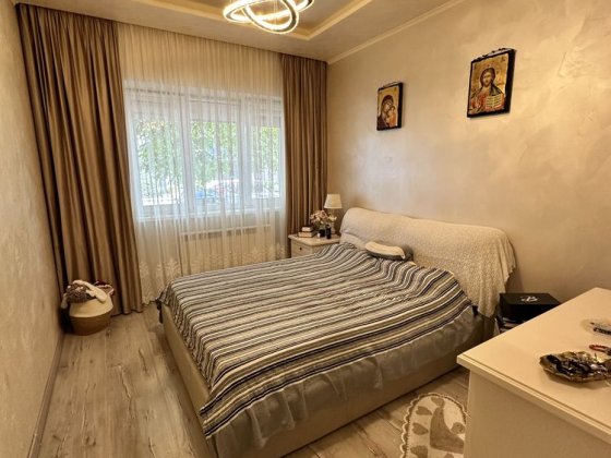 3 кімнатна квартира Ужгород