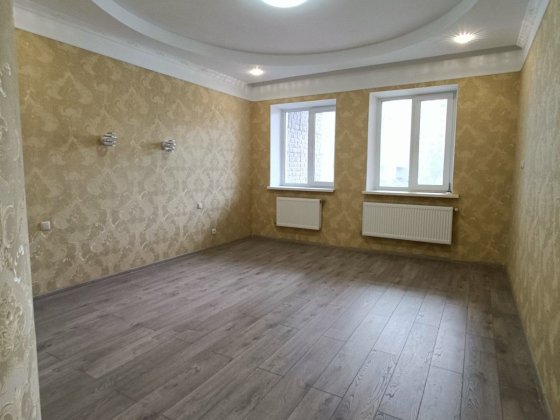 Продаж 3 кімнатної квартири в центрі міста Суми