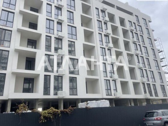 Продаж 2-кім. квартири 77,18 кв. метрів на вул. Гленца Ужгород