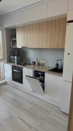 Продаж / Квартира / Стеценка, Нивки, 2кім./ремонт/115000 дол./Київ - фото 1