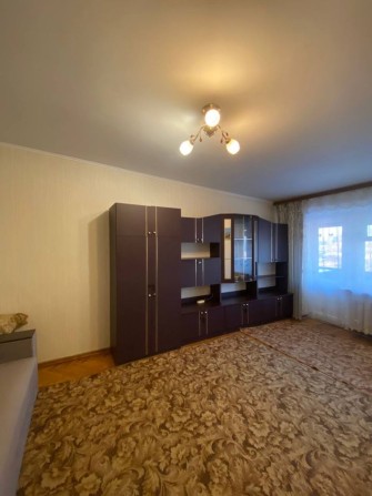 Продаж 1-к кв Дарницька площа Без комісії - фото 1