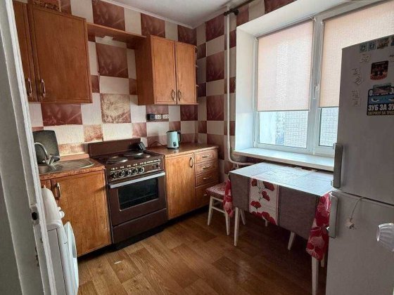 Продаж 2 кім. квартири вул. М. Залізняка. Черкассы