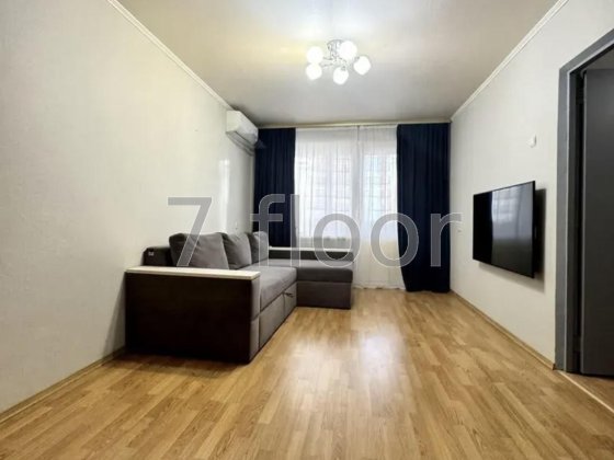 2 кімнатна квартира метро Оболонь вул Йорданська трц Дрім Таун Київ