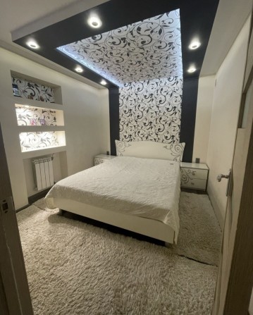 Продаж 3 кімнатної квартири м.Ужгород Лобачевського 43 - фото 1