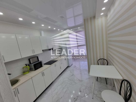 Продам 1к кв.Поділля-Евро ремонт!Панорамні вікна-Гардероб!Кондиціонер Винница