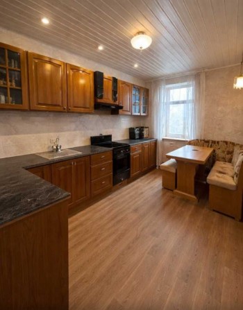 3к квартира в районі Медичного Університету - фото 1