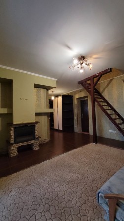 Продаю 3-кімнатну дворівневу квартиру на Вишеньці - фото 1