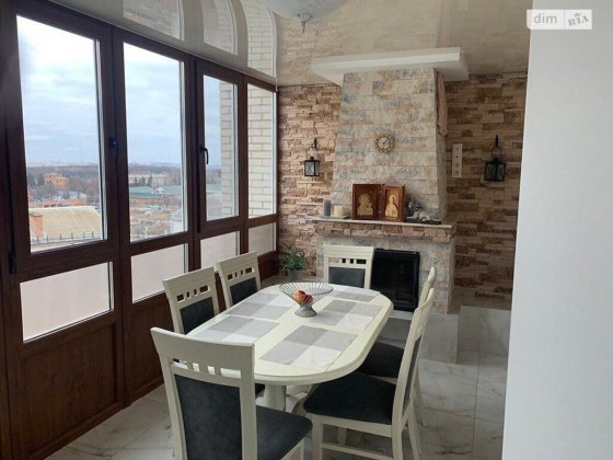 Продам великогабаритну квартиру Винница