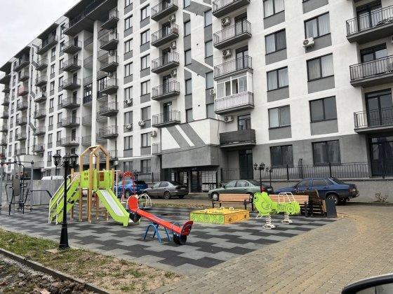 Продаж чорнової двокімнатної, поруч набережна Ужгород