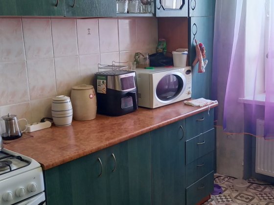 3х кімнатна в цегляному будинку  6/9 в центрі Чернигов