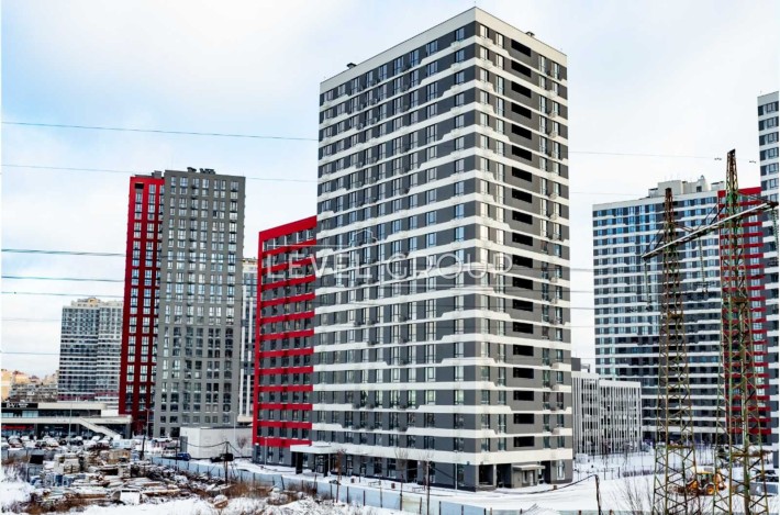 Продаж 2к - квартири в ЖК Варшавському 3 ( 69м2) буд. 10.10, 15 поверх - фото 1