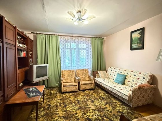 Продаж 3-х кімнатної квартири Ужгород