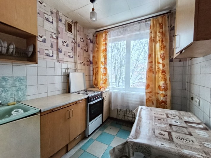 2 кімн. квартира на 3 поверсі в р-н Левка Лук'яненко - фото 1