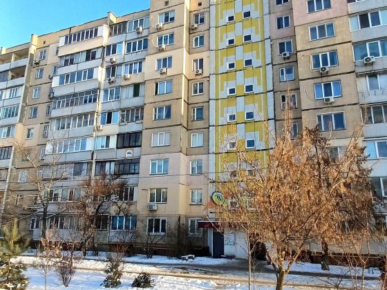 ВАУ! Продається 3-к квартира в Деснянському р-ні біля Фестивального! Киев