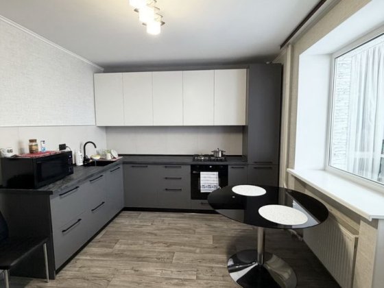 ПРОСТОРА 2 кім. квартира в ЦЕГЛЯНОМ будинку Черкаси