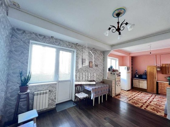 Продаж 3-кімнатної квартири Бортничі Киев