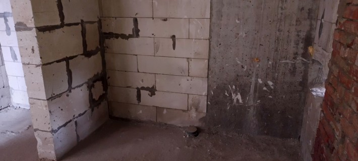 Продаж однокімнатної квартири з терасою - фото 1