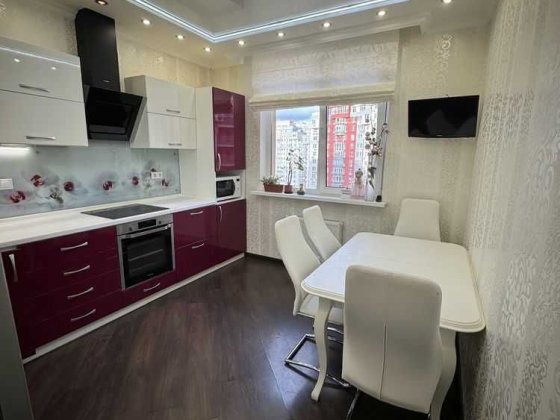 Сучасна 3к квартира (90 м²) з ідеальним ремонтом біля ВДНГ! Киев