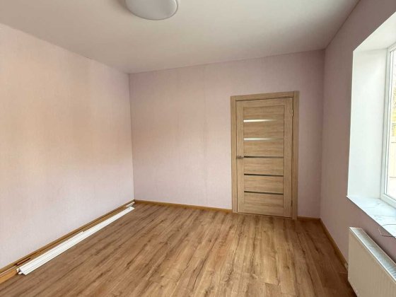 Двокімнатна квартира на землі Черкассы