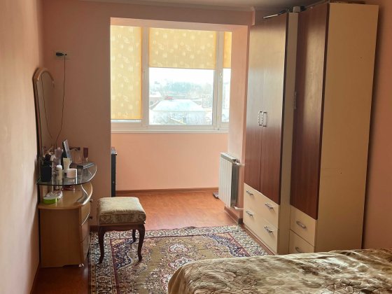 Продається простора 3-кімнатна квартира в центрі Черкас Черкаси