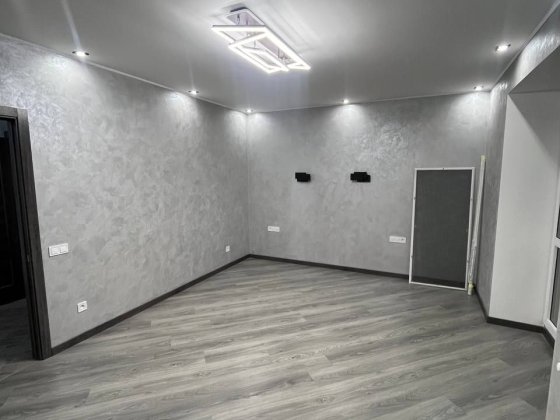 Продається нова однокімнатна квартира Чернігів