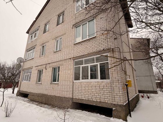 Продаж 4-кімнатної квартири, р-н Олександрівка (біля Ветклініки) ОС Чернигов