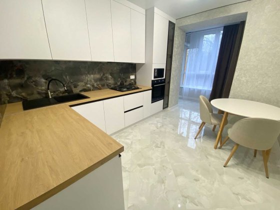 Квартира з новим сучасним ремонтом, ЖК "Перлина Поділля" Винница