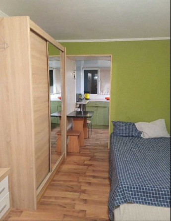 Продам 1 кім кв, р-н Вишенька!!! - фото 1