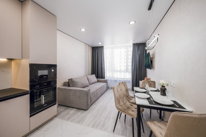 1к.к-ра 43м2 в Варшавский-3/Варшавский.Змієнко.30.Дизайн.р-нт.0% - фото 1