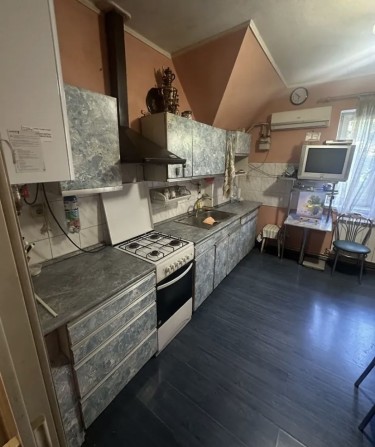 Квартира в  будинку на три квартири - фото 1