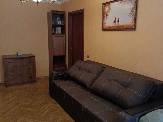 Продаж 2-к квартири, Печерськ, 2 поверх, вул. Євгена Коновальця Киев