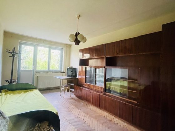 Продаж 2 кім біля Проспекту Ужгород