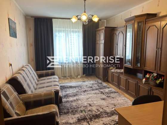 Продаж 1к. квартири з ремонтом, вул. О. Пчілки, Позняки, поряд метро Київ