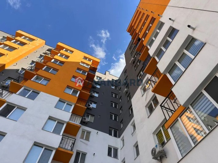 Продам квартиру СРОЧНО - фото 1