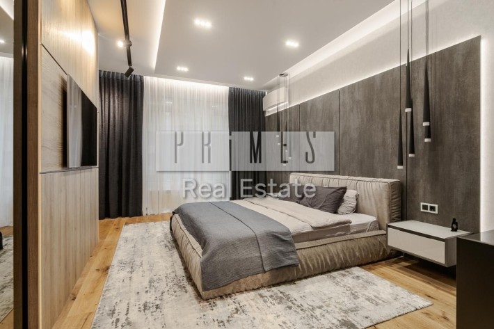 Продаж 4к квартири Бульвар Фонтанів Саперне поле 5 Печерськ - фото 1