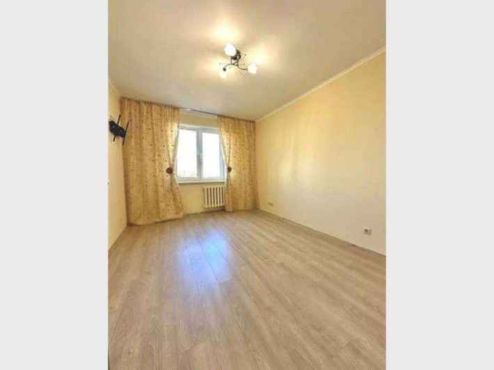 Продам двокімнатну квартиру - фото 1