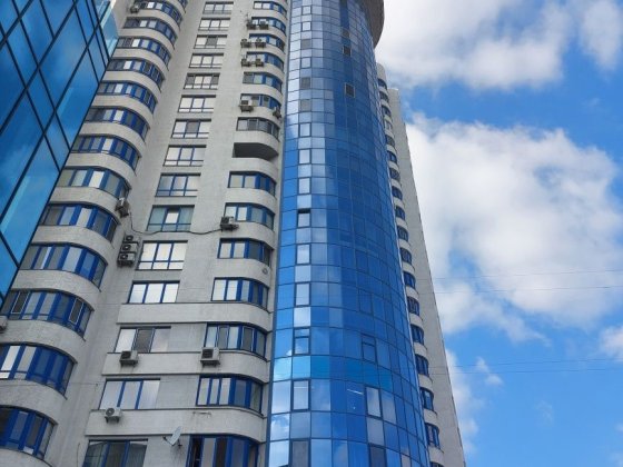 ЦЕНТР м.ДЕМІЇВСЬКА-1хв Красива 2к Голосіївський проспект30а Либідська Київ