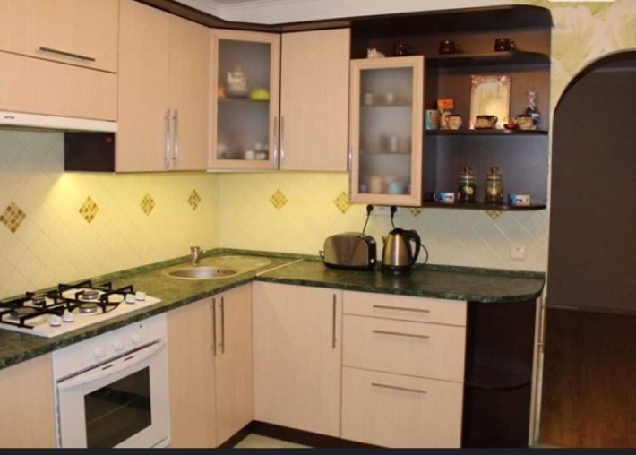 Продам 2 кімнатну на Замості 1815 - фото 1