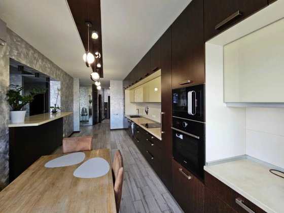 Продаж 3к.квартири з якісним, дорогим ремонтом! Київ. Київ