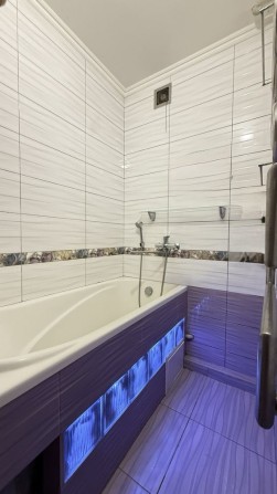 Продаж 2 к квартири 43,4 м.кв на Стрілецькій - фото 1