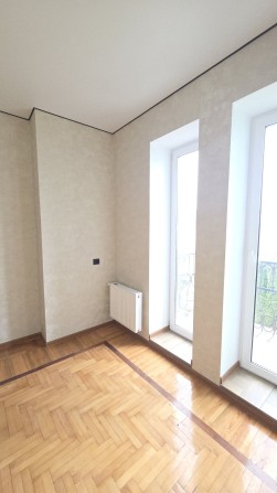 Продам однокімнатну квартиру на Старому Місті - фото 1